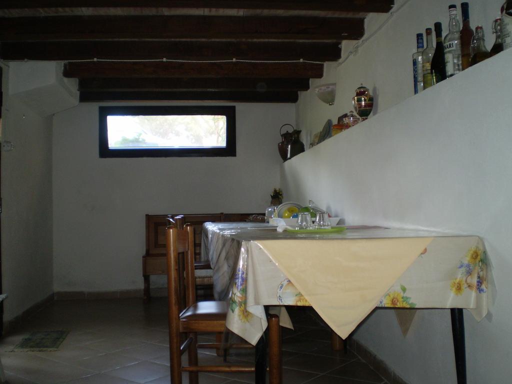 Agriturismo Ternova อัลเบเรเซ ภายนอก รูปภาพ
